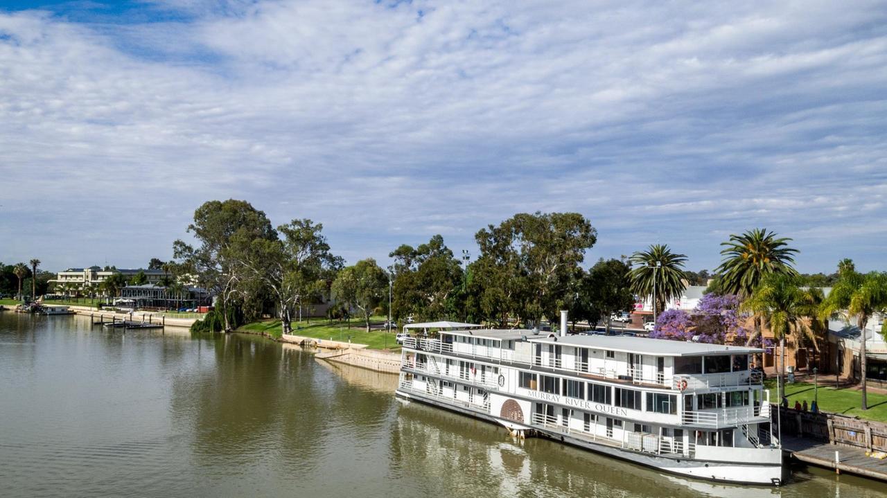 Murray River Queen Hotel เรนมาร์ค ภายนอก รูปภาพ
