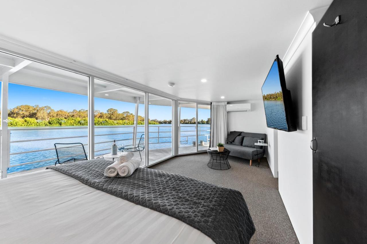 Murray River Queen Hotel เรนมาร์ค ภายนอก รูปภาพ